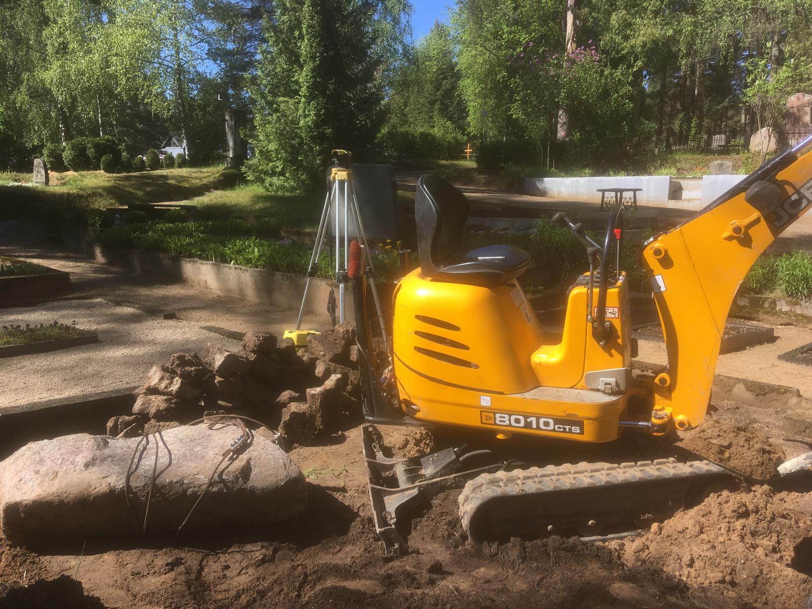 Piemiņas vieta Pļaviņu Barukalna kapsētā